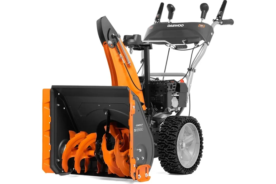 Бензиновый снегоуборщик DAEWOO S 6560
