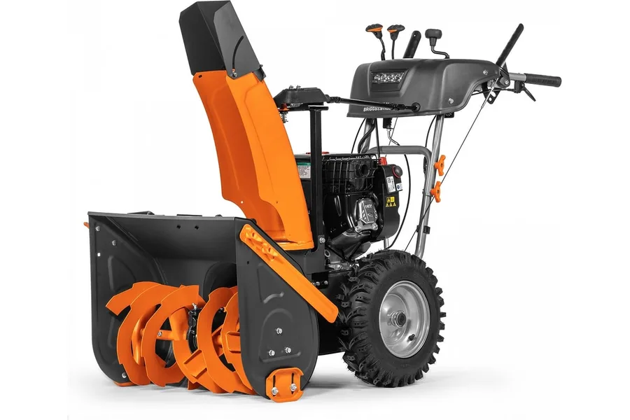 Бензиновый снегоуборщик двигателем Briggs&Stratton DAEWOO DAST 224